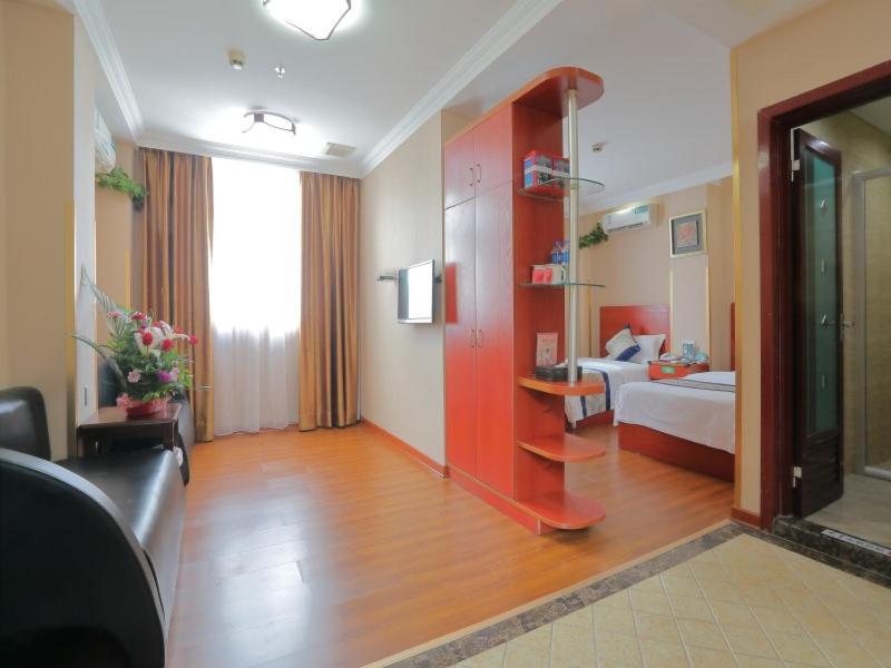 Greentree Inn Guangdong Shantou Changping Road Express Hotel מראה חיצוני תמונה