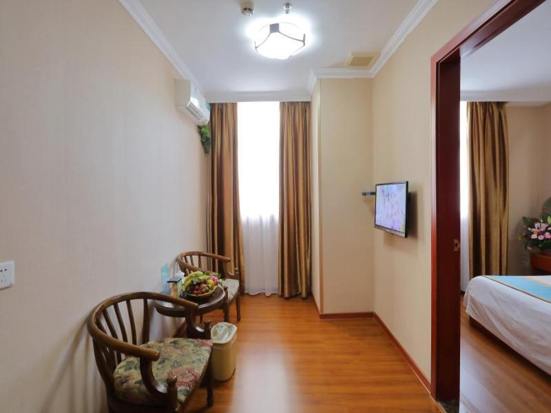 Greentree Inn Guangdong Shantou Changping Road Express Hotel מראה חיצוני תמונה