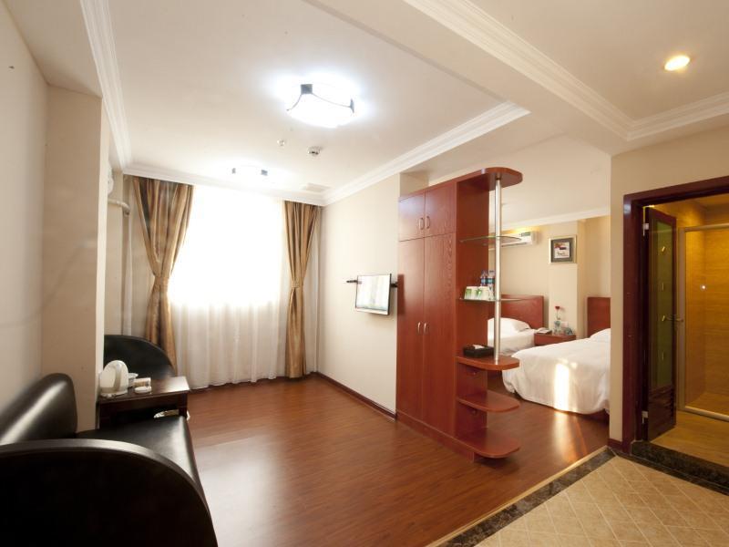 Greentree Inn Guangdong Shantou Changping Road Express Hotel מראה חיצוני תמונה