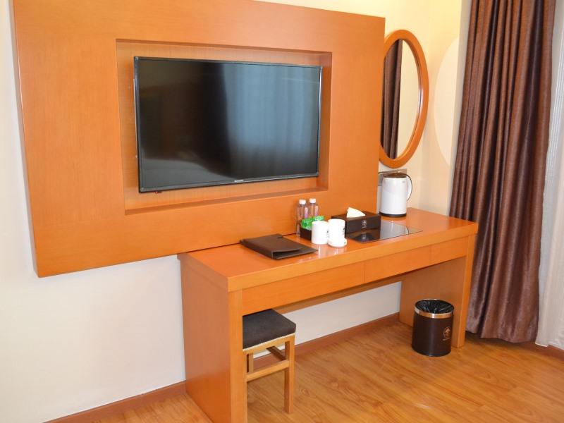 Greentree Inn Guangdong Shantou Changping Road Express Hotel מראה חיצוני תמונה
