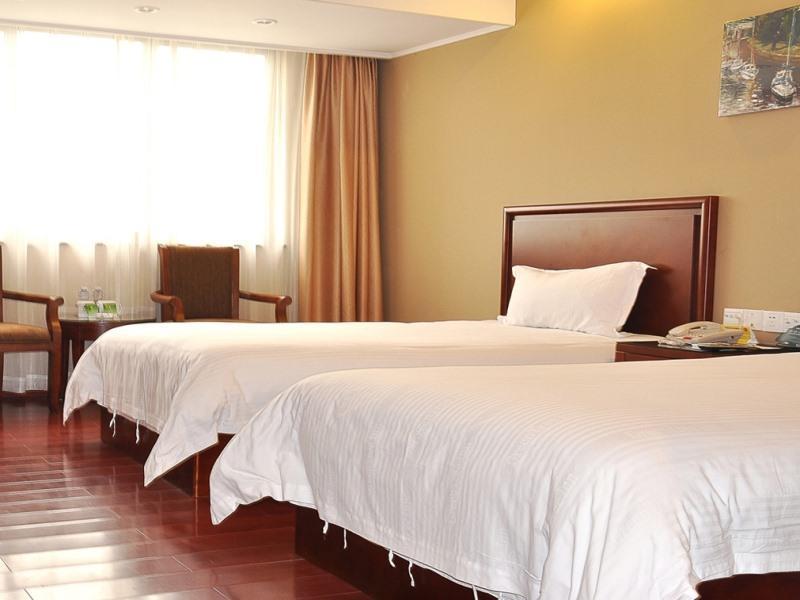 Greentree Inn Guangdong Shantou Changping Road Express Hotel מראה חיצוני תמונה