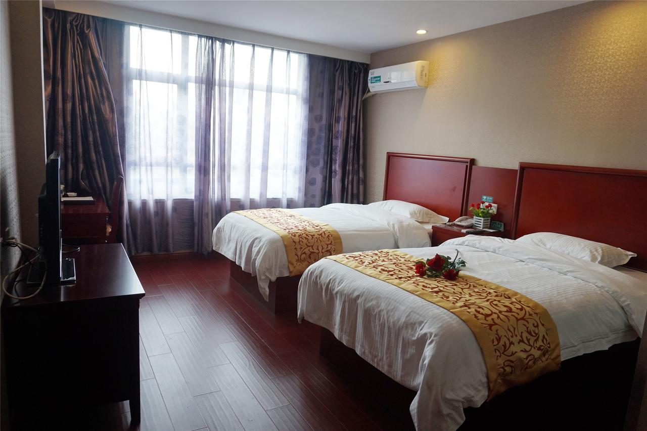 Greentree Inn Guangdong Shantou Changping Road Express Hotel מראה חיצוני תמונה